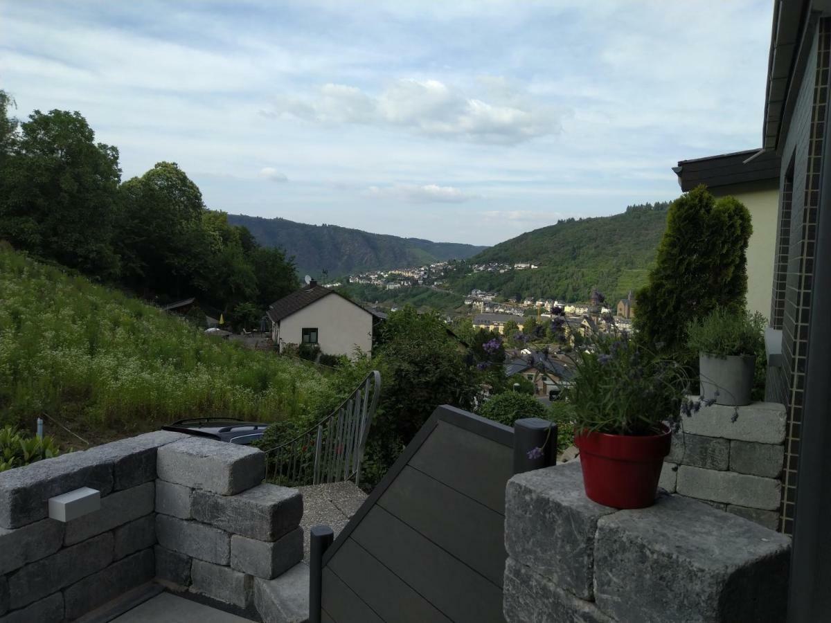 Kleines Moselchalet コッヘム エクステリア 写真